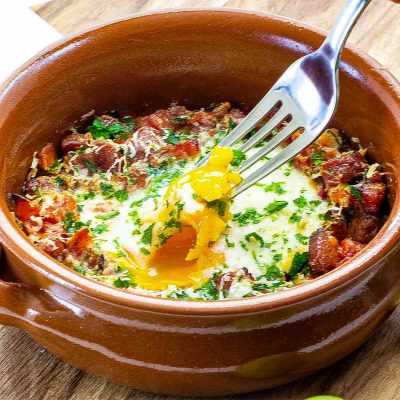 Spanish Baked Eggs Recipe